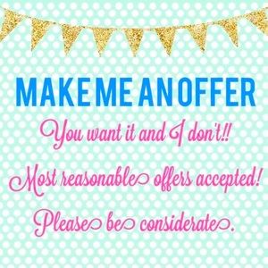 🧑🏼‍🎤 If you like it make a Reasonable Offer. Thank you 🙏🏼 🧑🏼‍🎤